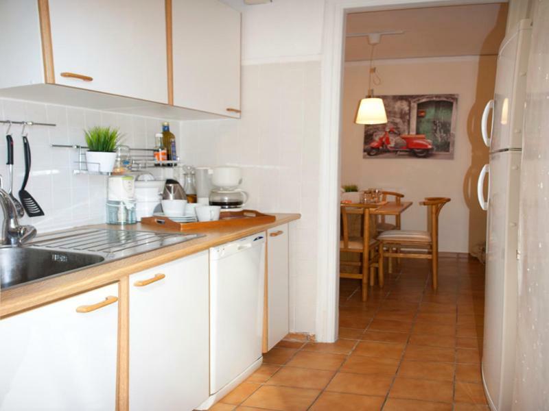 Comfortable Garden Apt Near Vouliagmeni Beach 雅典 外观 照片